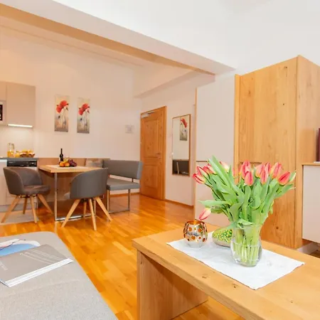 Apartment Landhaus Buchner Zell am See Exterior photo